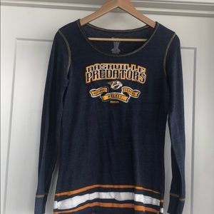 Nashville Predators t shirt